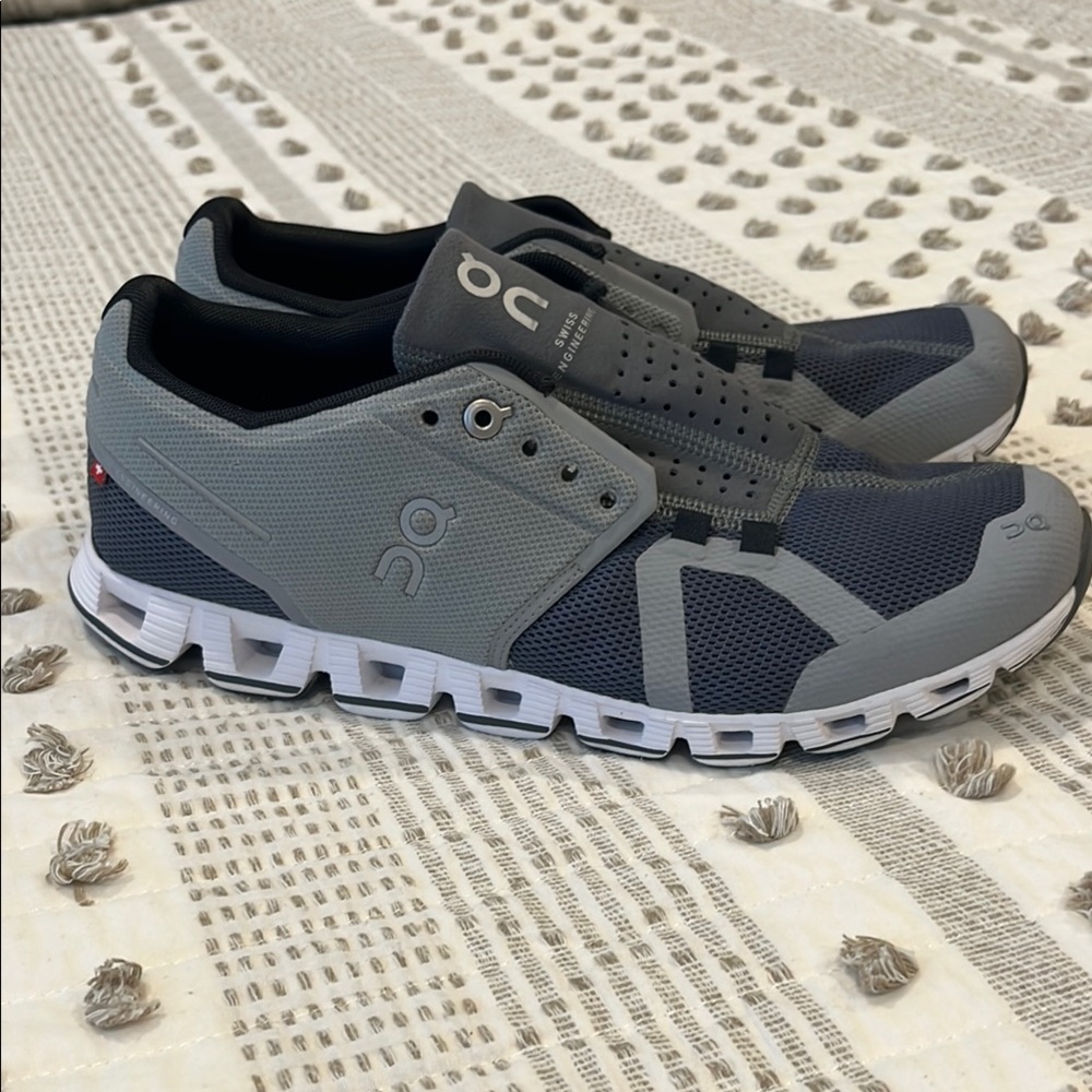 On Running Sneakers in Gray and Black